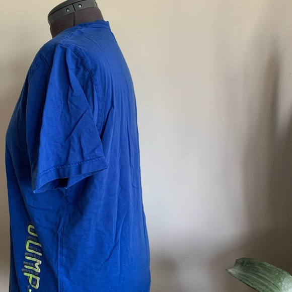 Men’s Blue graphic Tee size large - Picture 3 of 5